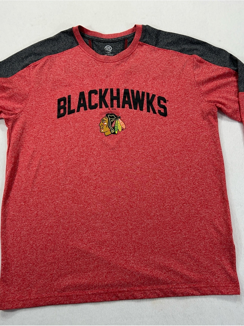NHL Chicago Blackhawks Red Heather Raglan Sleeve Shirt